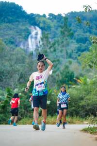 BIB: 8255
                            <button type="button" onclick="openModal(18879222)" class="btn btn-primary btn-sm float-right btn-popup" data-toggle="modal" data-target=".modal-high-quality">
                        <i class="fas fa-shopping-cart"></i> Add to Cart
                    </button>
                                            <button type="button" onclick="isThisMe(18879222, true)" class="btn btn-success btn-sm float-right btn-popup btn-isme hidden" data-toggle="tooltip" data-placement="bottom" title="นี่คือรูปของคุณใช่ไหม คลิกที่นี่เพื่อเอาเข้าอัลบั้ม">
                        <i class="fas fa-plus"></i> Add to album
                    </button>
                    <button type="button" onclick="isThisMe(18879222, false)" class="btn btn-warning btn-sm float-right btn-popup btn-isnotme hidden">
                        <i class="fas fa-ban"></i> Remove from album
                    </button>